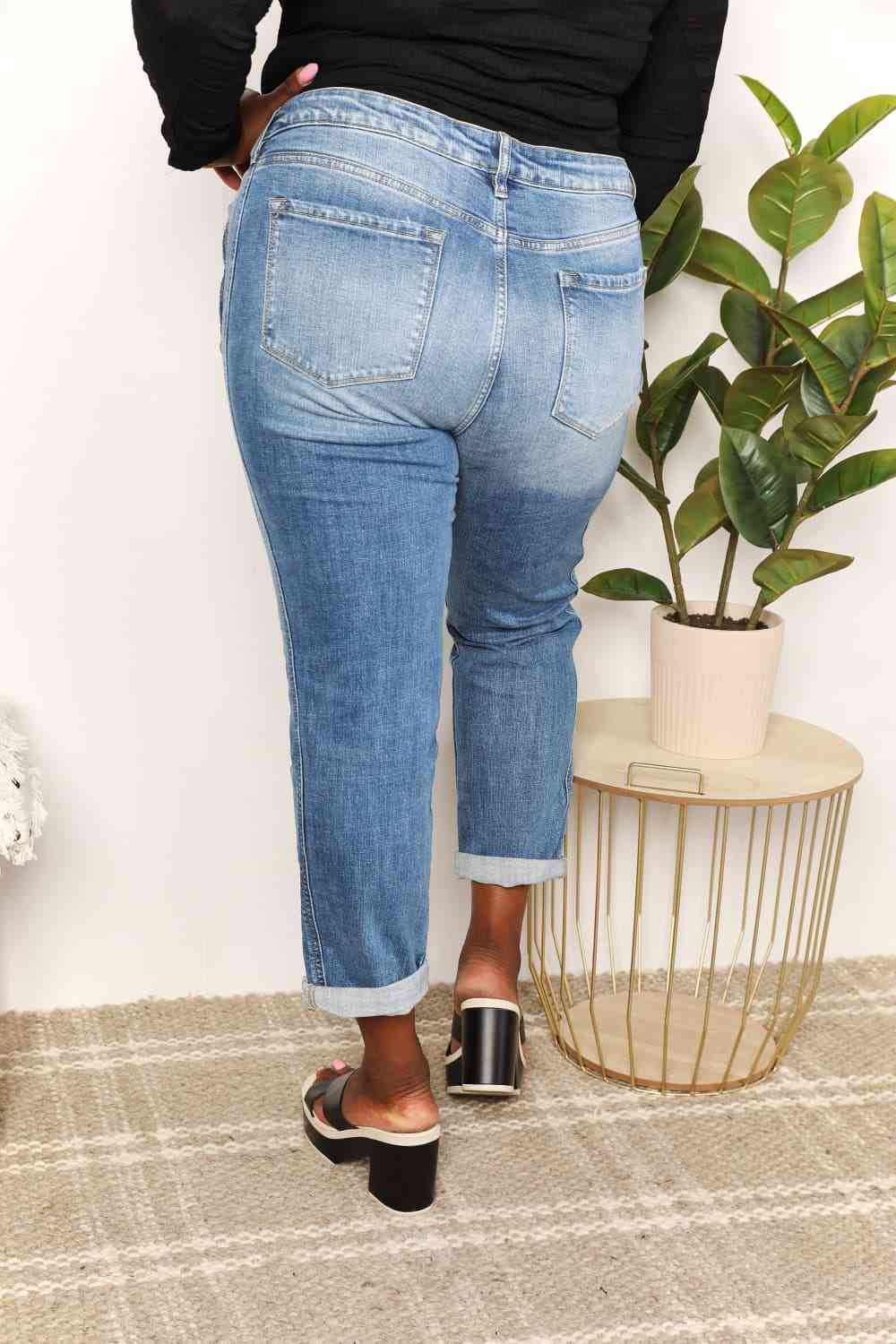 Kancan Full Size Mid Rise Slim Boyfriend Jeans